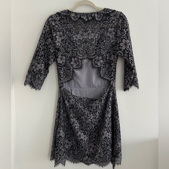 NWOT For Love and Lemons Theodora Black Gray Floral Lace Dress Large Wedding - Picture 4 of 12